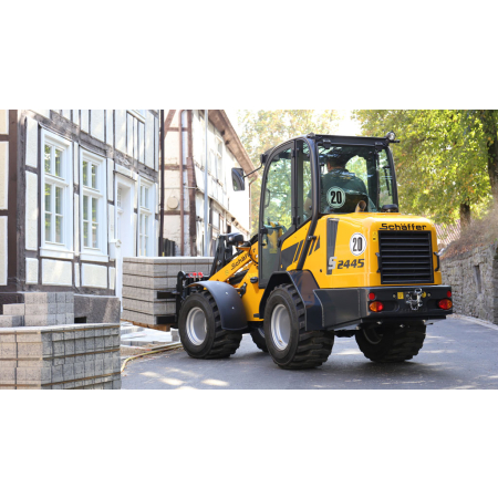 Schaffer 2445 S – ładowarka kołowa kompaktowa